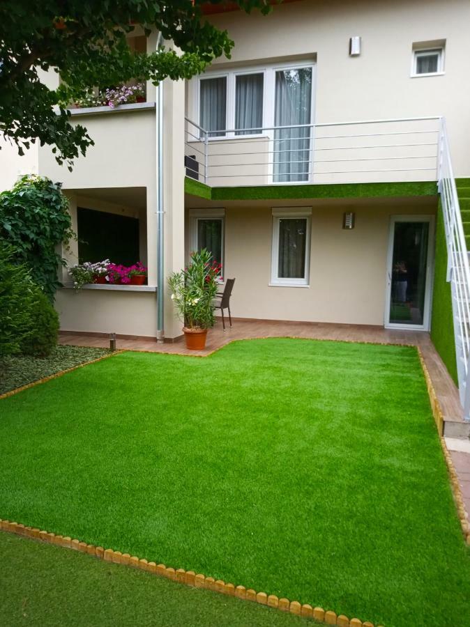 Valentina Apartman Apartment Eger Luaran gambar