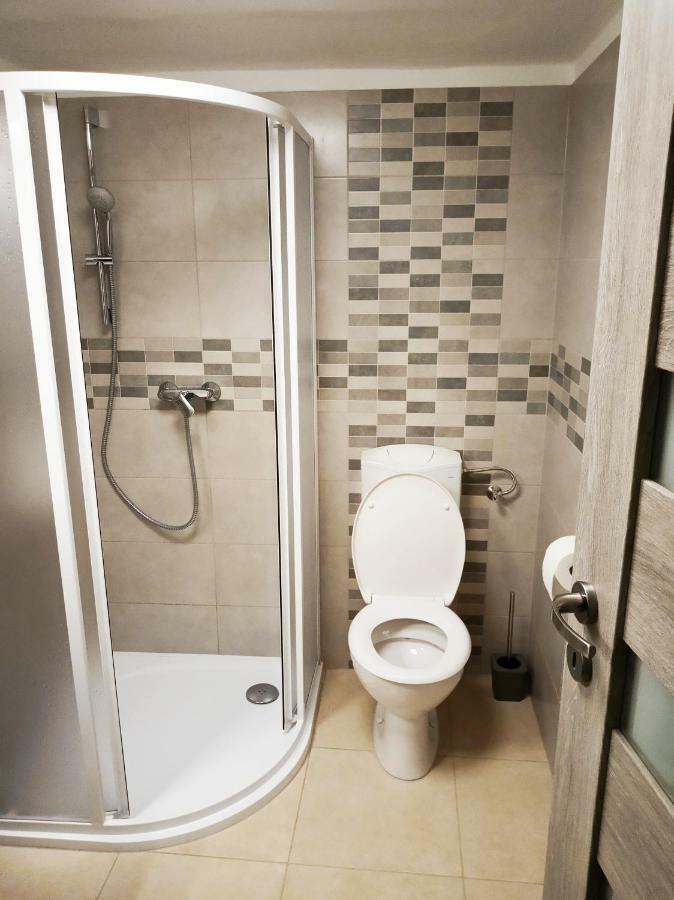 Valentina Apartman Apartment Eger Luaran gambar
