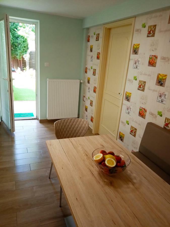 Valentina Apartman Apartment Eger Luaran gambar